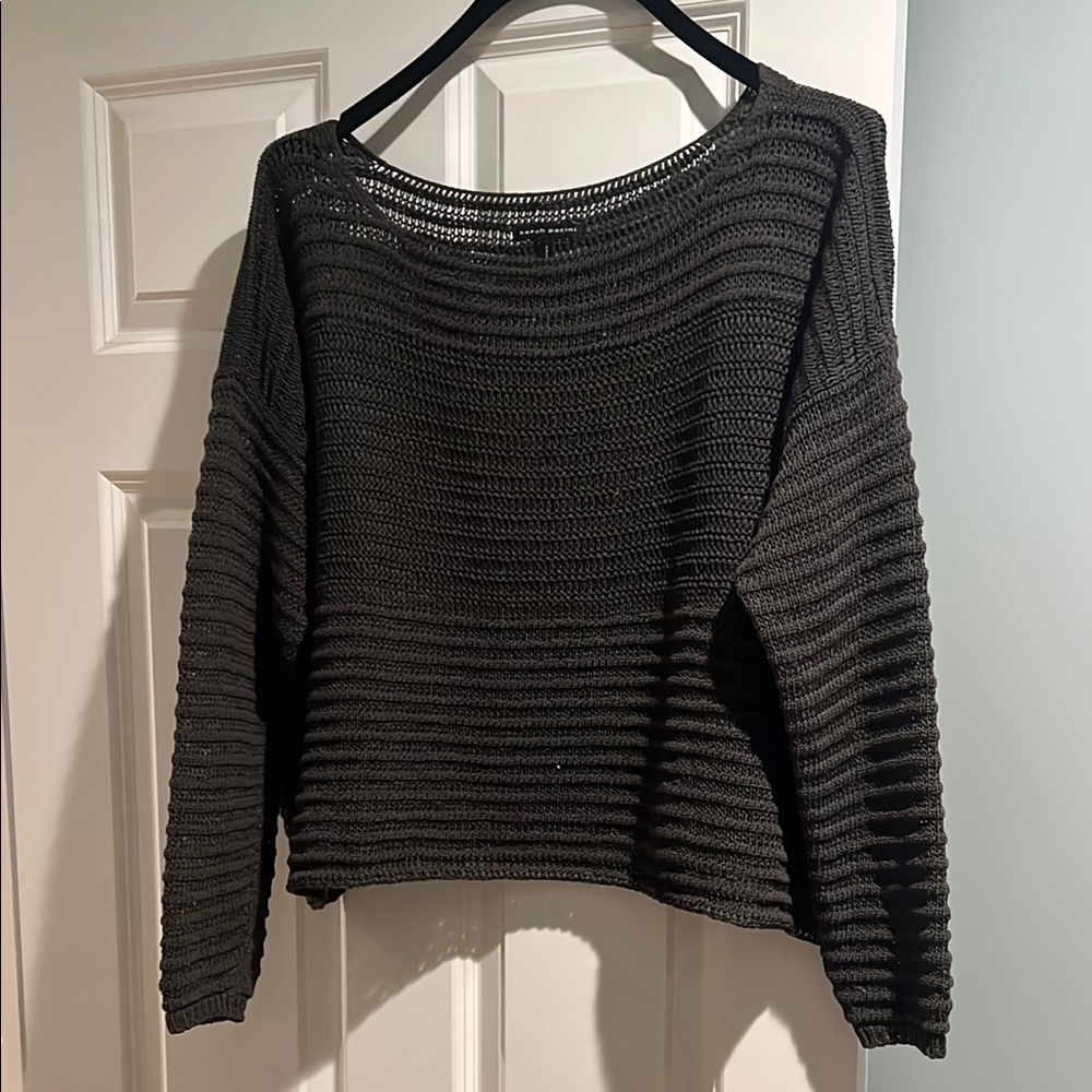 Sarah Pacini Green Off-the-Shoulder Sweater with Ribbed Texture and Loose Fit